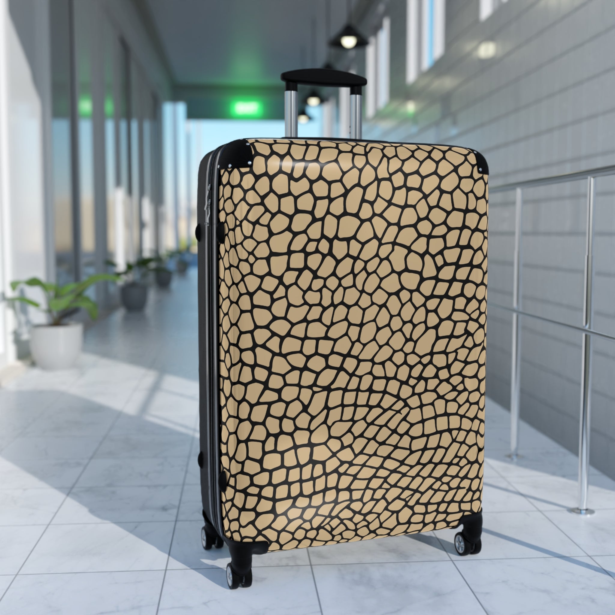 Sahara Stride Hard-Shell Luggage